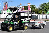 26-04-2022 Breda - De opbouw voor het terrein van 538 Koningsdag is voltooid. Opnieuw is een enorm podium gebouwd nabij de binnenstad. Bezoekers van het centrum moeten rekening houden met een verkeerschaos ivm de diverse afsluitingen en krijgen het advies op de fiets te komen.   - Fotokrant