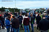 08-07-2020 Breda - Boze boeren hebben het distributiecentrum van JUMBO met hun trekkers geblokkeerd. De boeren zijn boos op JUMBO omdat ze een te lage prijs krijgen voor hun landbouwproducten hierdoor komt hun voortbestaan in gevaar. - Fotokrant