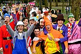 10-02-2024 Breda - Treinen vol met mensen zijn vandaag in de stad aangekomen om carnaval te komen vieren in t Kielegat.  - Fotokrant