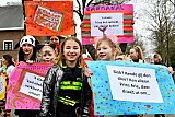 21-02-2020 Breda - De stakende leerlingen kende minister Slob nie maar Prins Arie van tKielegat wel. - Fotokrant