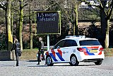 27-03-2020 Breda - Veiligheidsregio's hebben een noodverordening ingesteld om verspreiding van het #Coronavirus tegen te gaan.De politie heeft bekend gemaakt die te gaan handhaven, overtreders kunnen worden bekeurd. Houd 1,5 meter afstand ! - Fotokrant