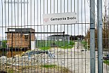 10-02-2022 Breda - Een deel van het natuurgebied De Vierde Bergboezem waar 6 november 2021 een grote drugsafval dump werd ontdekt is nog steeds afgesloten met hekken. De hekken zijn inmiddels al verschillende keren opengebroken om er langs te kunnen wandelen. - Fotokrant