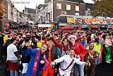 11-11-2023 Breda - Aan de haven was het ondertussen Kantje boord met de grote hoveelheid carnavalsvierders.. - Fotokrant