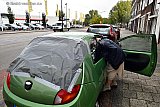 27-09-2022 Breda - Van een auto die op 28 meter van de explosie stond was de achterruit getroffen. Niet alleen in de Belcrum vond een nachtelijke explosie plaats ook in De Takkenbijsters  ging er iets af. Het vermoeden bestaat dat het om handgranaten gaat. - Fotokrant