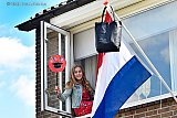 20-05-2020 Breda - Tijdens de Coronacrisis gaat het onderwijs gewoon door .Veelal op afstand en digitaal maar ook zijn er leerlingen die gewoon naar school gaan. De 1e weten al dat ze geslaagd zijn. - Fotokrant