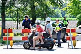 24-06-2020 Breda -  Vanwege drukte en om de Coronamaatregelen te kunnen naleven zijn de Galderse Meren bij 31 C afgesloten door de gemeente.  - Fotokrant