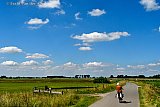 13-06-2020 Breda - Prachtige Hollandse luchten zijn er tijdens de Coronacrisis te zien. Met name in het buitengebied is er ruimte om te genieten van de rust. - Fotokrant