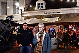 13-11-2021 Breda - Johan De Vos eigenaar van Boerke Verschuren staat om 20 u buiten voor zijn zaak VRT Nieuws te woord en zegt ik blijf open. - Fotokrant