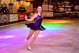 11-12-2025 Prinsenbeek - Na de opening kreeg jong talent de kans om te laten zien wat het al op het ijs kon. - Fotokrant
