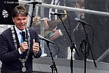 26-05-2022  Breda - Burgemeester Paul Depla had voor zijn openingswoord de microfoons voor het uitkiezen. - Fotokrant