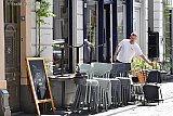 31-05-2020 Breda - Ook de koffie kan hier binnenkort weer op het terras worden gedronken. - Fotokrant