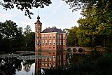 15&ndash;09-2019 Breda - Als Open Monumentendag weer voorbij is keert in de avond de rust weer terug op monument kasteel Bouvinge. - Fotokrant