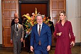 08-10-2025 Breda - Hare Majesteit  koningin Maxima heeft de kapel waar het diner was georganiseerd verlaten en loopt naar de stands van de 3 winnende ondernemingen. - Fotokrant
