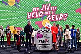 25-03-2019 Breda -  Op het podium in het stadion haalde Koningin Maxima wat uit de Kletspot. - Fotokrant