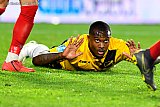 12-04-2019 Breda - Het is NAC tegen Emmen niet gelukt om te winnen. Kastaneer lijkt het nu ook niet meer te weten.1-1. - Fotokrant