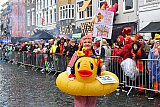 16-02-2026 Breda - Deze dame ging in haar eendje door de kou en regen. - Fotokrant