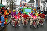 16-02-2026 Breda - Deze fatbikers hadden zich goed ingepakt. - Fotokrant