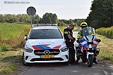 20-08-2025 Breda - De politie begon de zoekactie zowel in de wijk als in het buitengebied. - Fotokrant