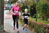04-10-2020  Prinsenbeek - Overal in de gemeente liepen inwoners hun eigen rondje tijdens de alternatieve singelloop. - Fotokrant