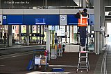 09-09-2026 Breda - Op het treinperron was alleen een installatiemonteur aan het werk aan een technische installatie. - Fotokrant