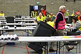 19-03-2026 Breda -  De stembussen worden een voor een naar de tafels gereden. - Fotokrant