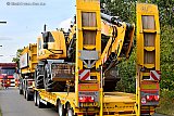 09&ndash;09-2019 Breda - De beschadigde graafmachine werd nadat deze onderzocht was opgehaald. - Fotokrant