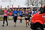 27-03-2022 Breda - De KLM Urban Trail ging dit jaar door de bussen stalling van Arriva. Duizenden enthousiaste lopers passeerde de bussen die even geen dienst hadden. - Fotokrant