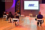 03-05-2021 Bosschenhoofd - Na de prik gaat men naar de nazorg ruimte waar men 15 minuten gaat zitten. Daarna mag men naar huis. - Fotokrant