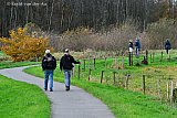 24-11-2024 Breda -  Met 18c was het een warme herfstdag. Mensen gingen wandelen om nog even te genieten in de natuur. - Fotokrant