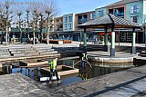 08-03-2021 Breda - Op winkelcentrum Heksenwiel is het vrijwel zelden gebruikte watertheater leeggepompt. - Fotokrant