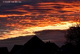 14-12-2023 Breda - Als tegen het eind van de middag de zon onder gaat kleurt de lucht heel even oranje. - Fotokrant