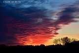 01-12-2019 Ulvenhout - Een bijzonder mooie zonsondergang boven Het Markdal op de 1e dag van december. - Fotokrant